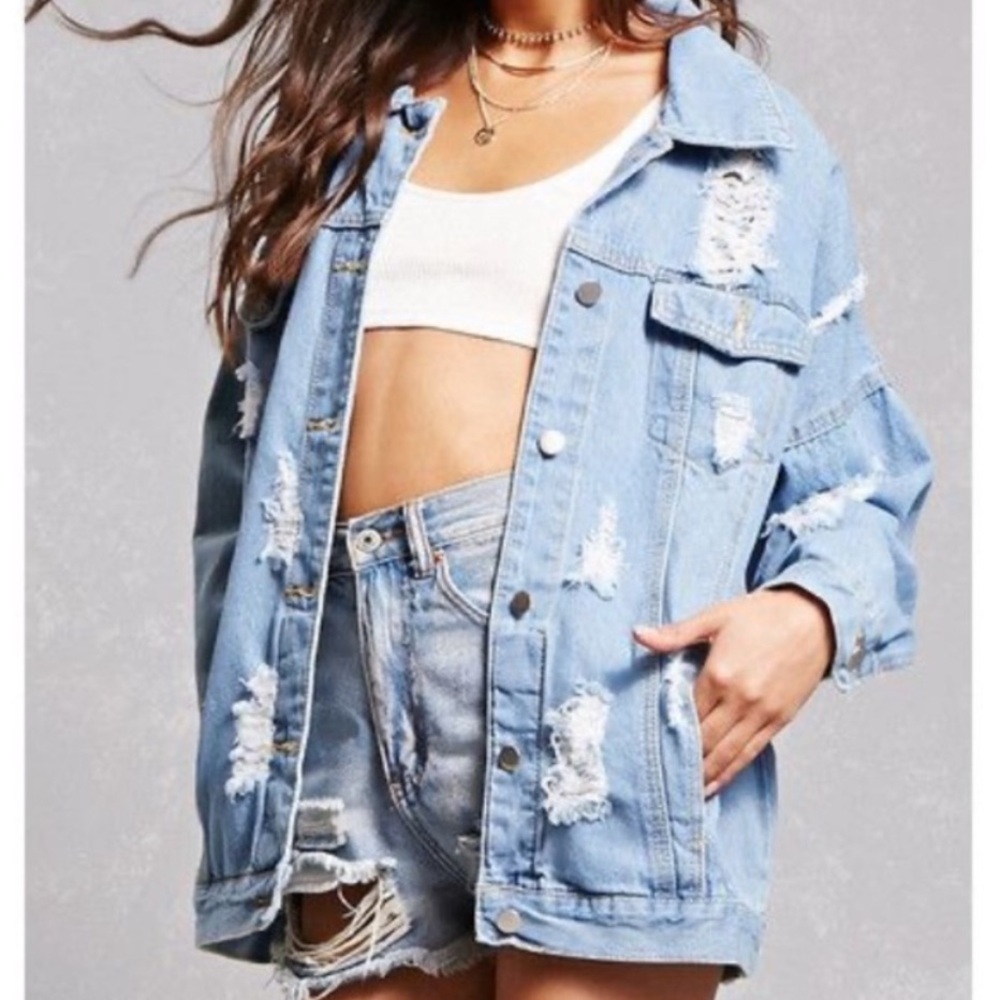 Forever 21 Distressed Denim Jacket Size Small